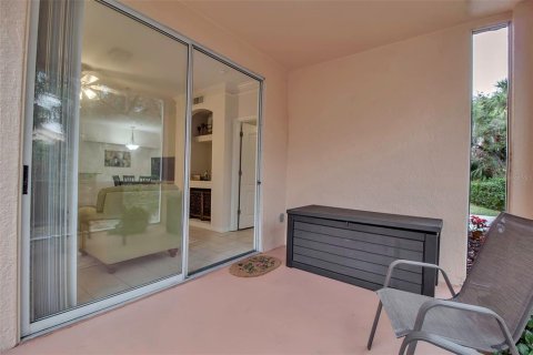 Copropriété à vendre à Sarasota, Floride: 2 chambres, 101.17 m2 № 1516663 - photo 4
