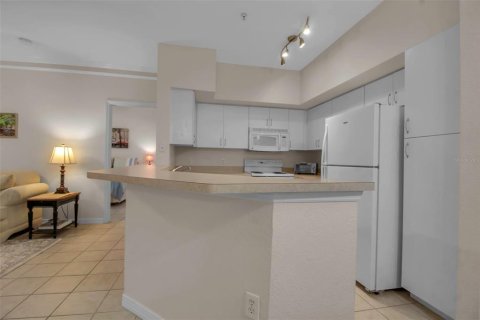 Copropriété à vendre à Sarasota, Floride: 2 chambres, 101.17 m2 № 1516663 - photo 17