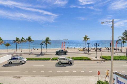 Condominio en venta en Fort Lauderdale, Florida, 1 dormitorio, 84.54 m2 № 1839735 - foto 5