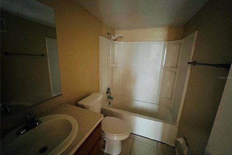 Condominio en alquiler en Orlando, Florida, 3 dormitorios, 124.3 m2 № 1919637 - foto 5