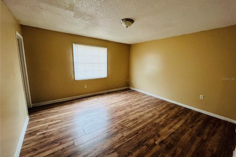 Condominio en alquiler en Orlando, Florida, 3 dormitorios, 124.3 m2 № 1919637 - foto 4