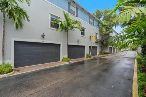 Touwnhouse à vendre à Delray Beach, Floride: 2 chambres, 148.27 m2 № 2400870 - photo 28