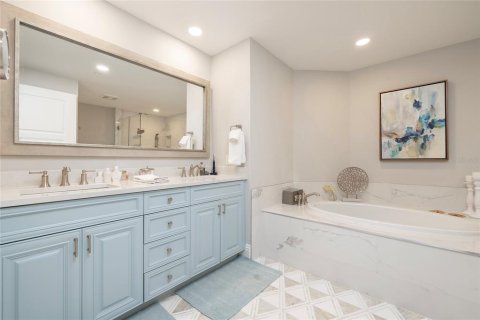 Condo in Clearwater, Florida, 2 bedrooms  № 1785147 - photo 14