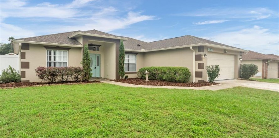 Villa ou maison à Lakeland, Floride 3 chambres, 156.63 m2 № 2408793