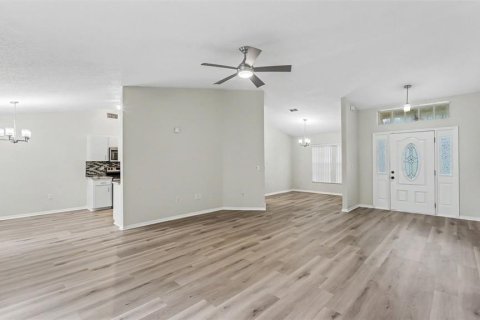 Villa ou maison à vendre à Lakeland, Floride: 3 chambres, 156.63 m2 № 2408793 - photo 6