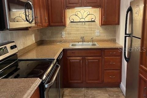 House in Port Charlotte, Florida 2 bedrooms, 93.92 sq.m. № 1512970 - photo 8