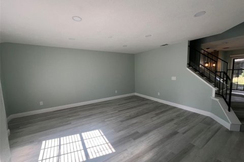 Adosado en alquiler en Apopka, Florida, 2 dormitorios, 113.62 m2 № 2204300 - foto 9