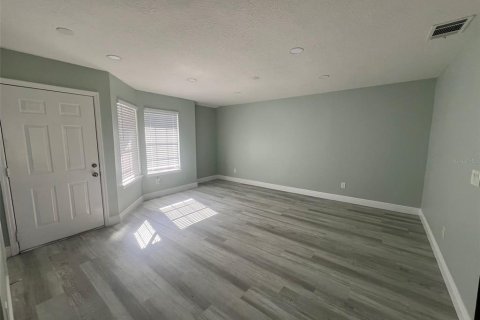 Adosado en alquiler en Apopka, Florida, 2 dormitorios, 113.62 m2 № 2204300 - foto 8