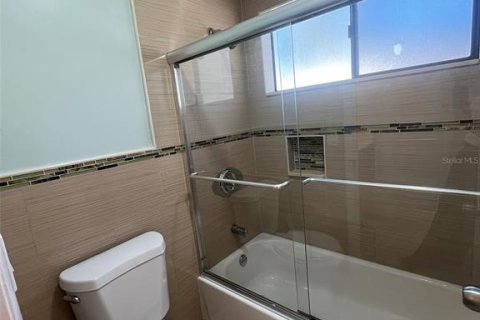 Adosado en alquiler en Apopka, Florida, 2 dormitorios, 113.62 m2 № 2204300 - foto 22