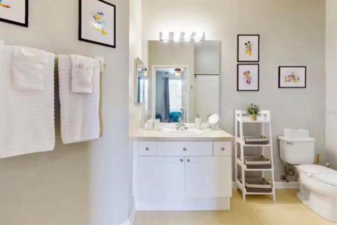 Купить кондоминиум в Киссимми, Флорида 7 комнат, 130.25м2, № 2209678 - фото 15