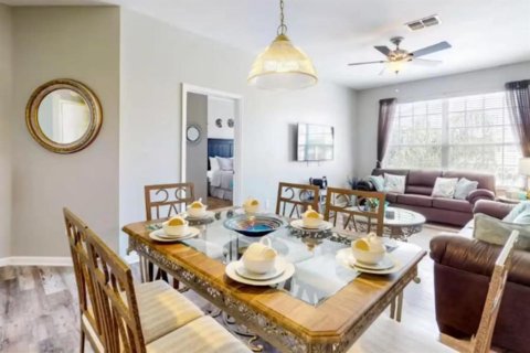 Купить кондоминиум в Киссимми, Флорида 7 комнат, 130.25м2, № 2209678 - фото 4