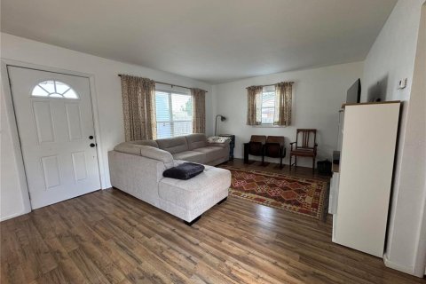 Casa en venta en Clermont, Florida, 1 dormitorio, 70.23 m2 № 2199432 - foto 7