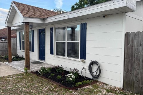 Casa en Clermont, Florida 1 dormitorio, 70.23 m2 № 2199432