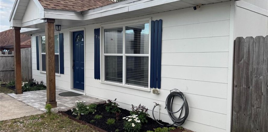 Casa en Clermont, Florida 1 dormitorio, 70.23 m2 № 2199432