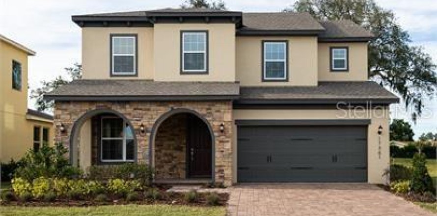 House in Winter Garden, Florida 4 bedrooms, 272.3 sq.m. № 2430768