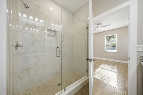 Villa ou maison à vendre à Tampa, Floride: 3 chambres, 147.71 m2 № 2133406 - photo 28