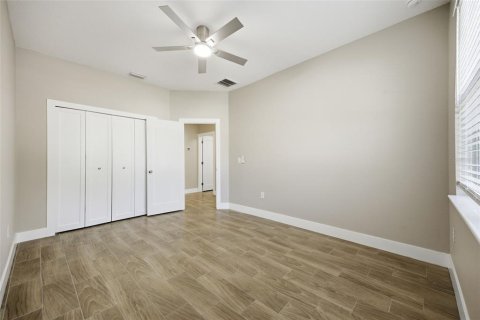 Villa ou maison à vendre à Tampa, Floride: 3 chambres, 147.71 m2 № 2133406 - photo 24