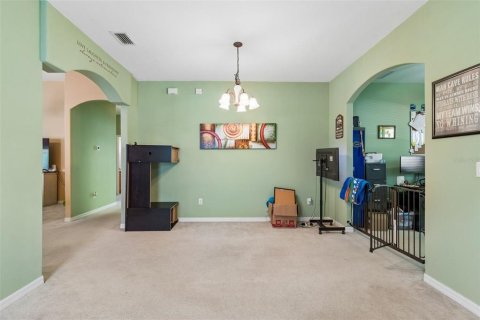 House in Wesley Chapel, Florida 3 bedrooms, 162.02 sq.m. № 2228145 - photo 4