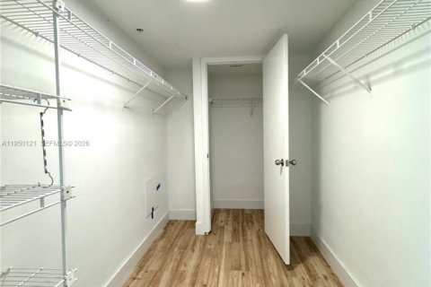 Купить кондоминиум в Серфсайд, Флорида 2 спальни, 102.19м2, № 2005946 - фото 13