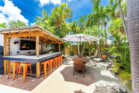 Immobilier commercial à vendre à Englewood, Floride: 12 chambres, 478.54 m2 № 2095247 - photo 12