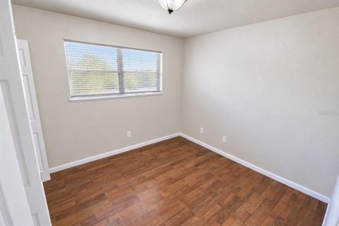 Copropriété à louer à Gainesville, Floride: 2 chambres, 92.16 m2 № 2428770 - photo 15