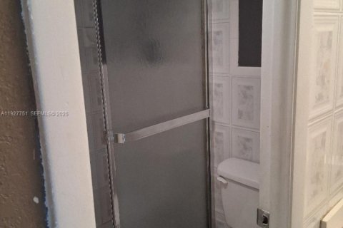 Copropriété à vendre à Pembroke Pines, Floride: 2 chambres № 1988366 - photo 9