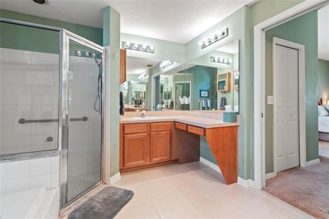 Casa en venta en Land O' Lakes, Florida, 4 dormitorios, 216.18 m2 № 1816680 - foto 13