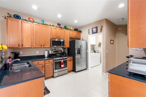 Casa en venta en Land O' Lakes, Florida, 4 dormitorios, 216.18 m2 № 1816680 - foto 19