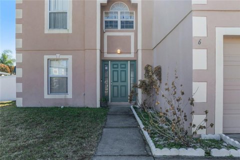 Casa en venta en Kissimmee, Florida, 4 dormitorios, 264.21 m2 № 2206096 - foto 2