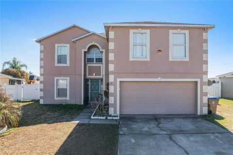 House in Kissimmee, Florida 4 bedrooms, 264.21 sq.m. № 2206096