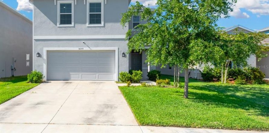 Casa en Odessa, Florida 4 dormitorios, 209.96 m2 № 1635052