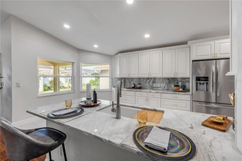 House in New Smyrna Beach, Florida 3 bedrooms, 137.68 sq.m. № 1782334 - photo 8