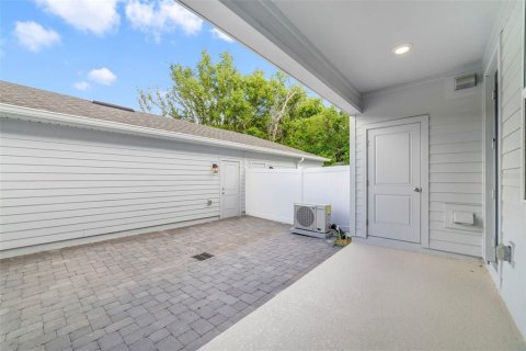Adosado en venta en Oviedo, Florida, 4 dormitorios, 170.57 m2 № 1898743 - foto 25