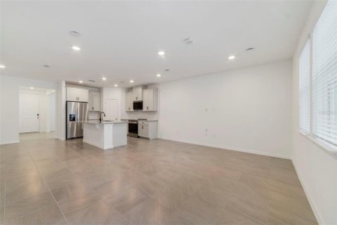 Adosado en venta en Oviedo, Florida, 4 dormitorios, 170.57 m2 № 1898743 - foto 8