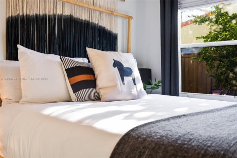 House in Fort Lauderdale, Florida 2 bedrooms, 114.27 sq.m. № 1979976 - photo 26