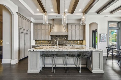 House in Tampa, Florida 6 bedrooms, 646.51 sq.m. № 2122536 - photo 5