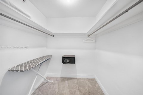 Appartement à louer à Miami Beach, Floride: 1 chambre, 87.79 m2 № 2175029 - photo 15