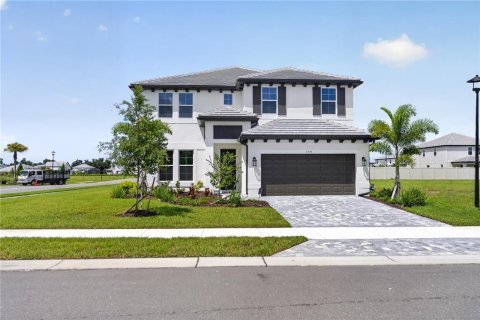 House in Sarasota, Florida 5 bedrooms, 311.13 sq.m. № 2350157 - photo 13