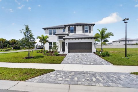 House in Sarasota, Florida 5 bedrooms, 311.13 sq.m. № 2350157 - photo 11