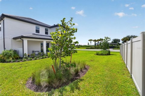 House in Sarasota, Florida 5 bedrooms, 311.13 sq.m. № 2350157 - photo 16