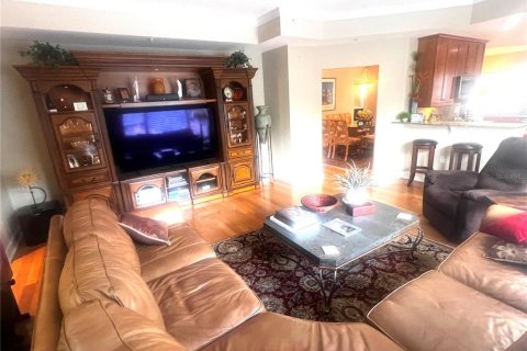 Condominio en venta en Orlando, Florida, 3 dormitorios, 222.87 m2 № 1825359 - foto 28