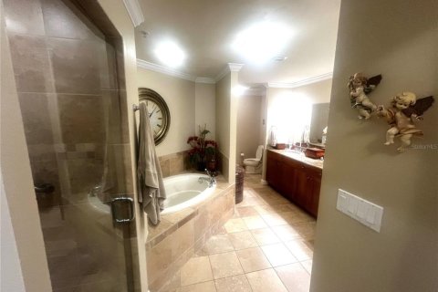 Condominio en venta en Orlando, Florida, 3 dormitorios, 222.87 m2 № 1825359 - foto 7