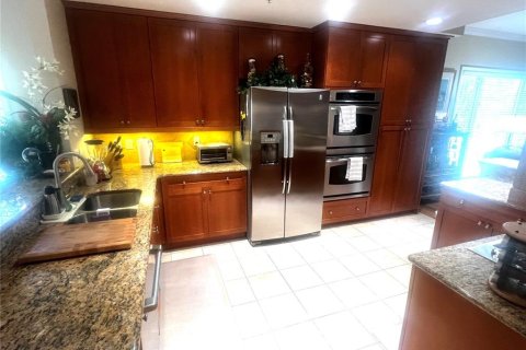 Condominio en venta en Orlando, Florida, 3 dormitorios, 222.87 m2 № 1825359 - foto 23