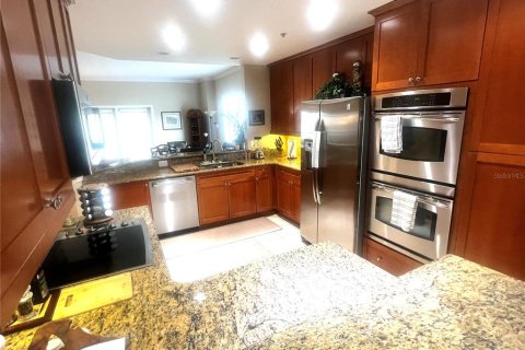 Condominio en venta en Orlando, Florida, 3 dormitorios, 222.87 m2 № 1825359 - foto 20