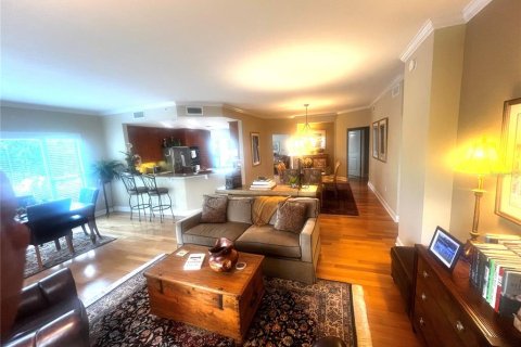 Condominio en venta en Orlando, Florida, 3 dormitorios, 222.87 m2 № 1825359 - foto 2