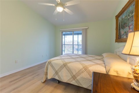 Condo in Englewood, Florida, 2 bedrooms  № 1837482 - photo 13