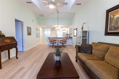 Condo in Englewood, Florida, 2 bedrooms  № 1837482 - photo 17