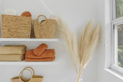 Купить таунхаус в Форт-Лодердейл, Флорида 2 спальни, 98.1м2, № 1954789 - фото 6