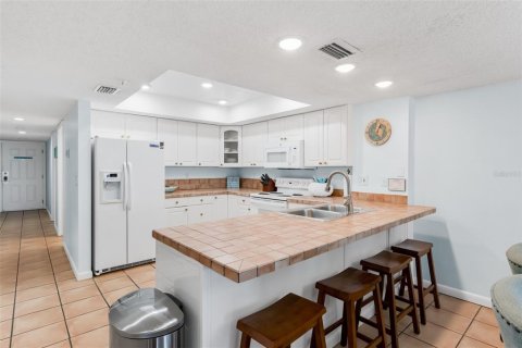 Condominio en venta en Redington Shores, Florida, 3 dormitorios, 130.99 m2 № 1759495 - foto 20