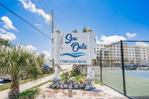 Condominio en venta en Redington Shores, Florida, 3 dormitorios, 130.99 m2 № 1759495 - foto 2